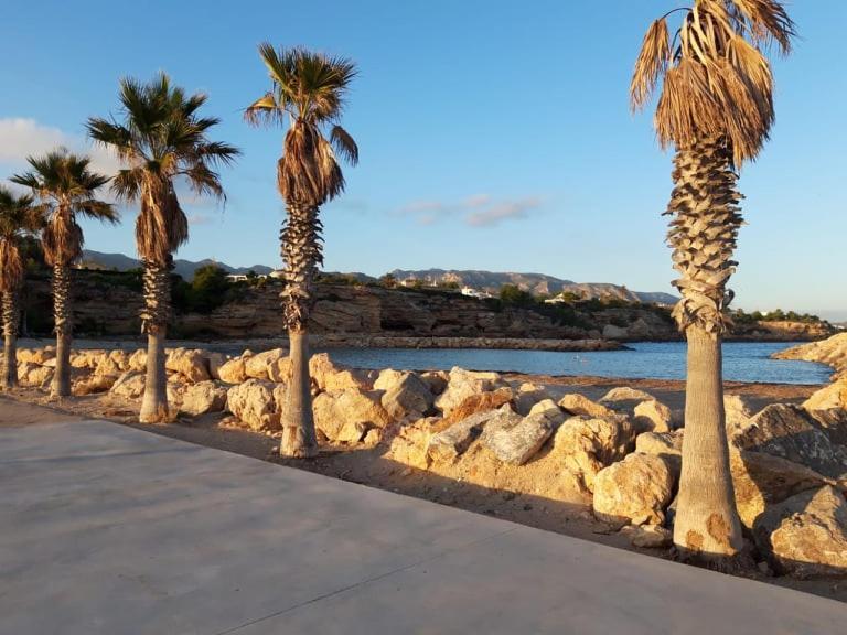Villa Voor 8 Personen Met Zwembad Calafat Esterno foto